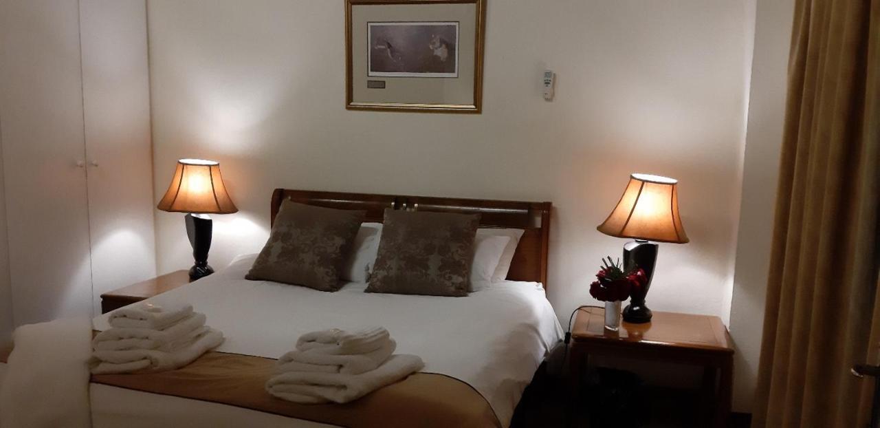 Hoopoe Haven Guest House Chartwell Екстериор снимка